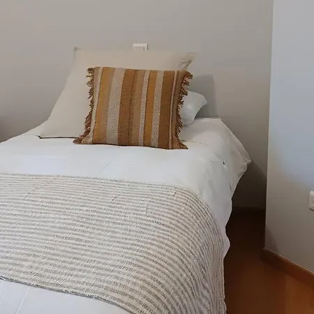 Feriehus Maison D'Exception, 14 Personnes, Piscine, Vue Pyrenees Sévignacq-Meyracq