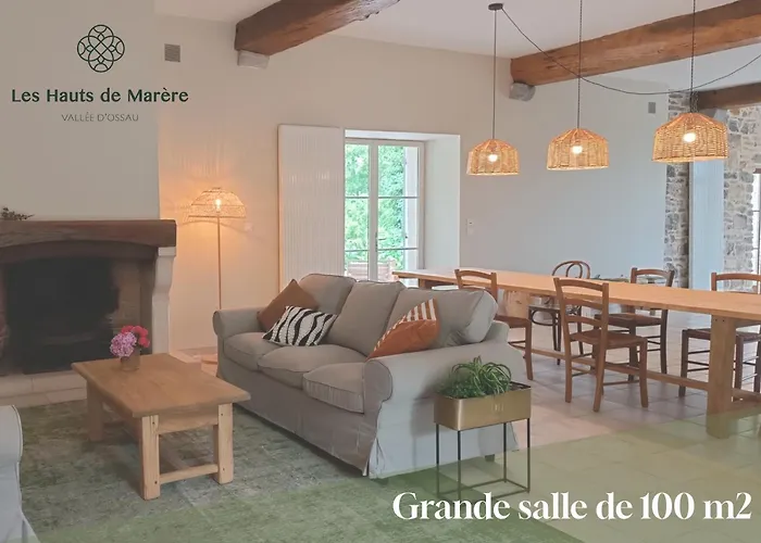 Maison D'exception, 14 Personnes, Piscine, Vue Pyrenees Holiday home