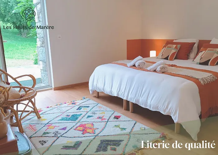 Maison D'exception, 14 Personnes, Piscine, Vue Pyrenees Holiday home *